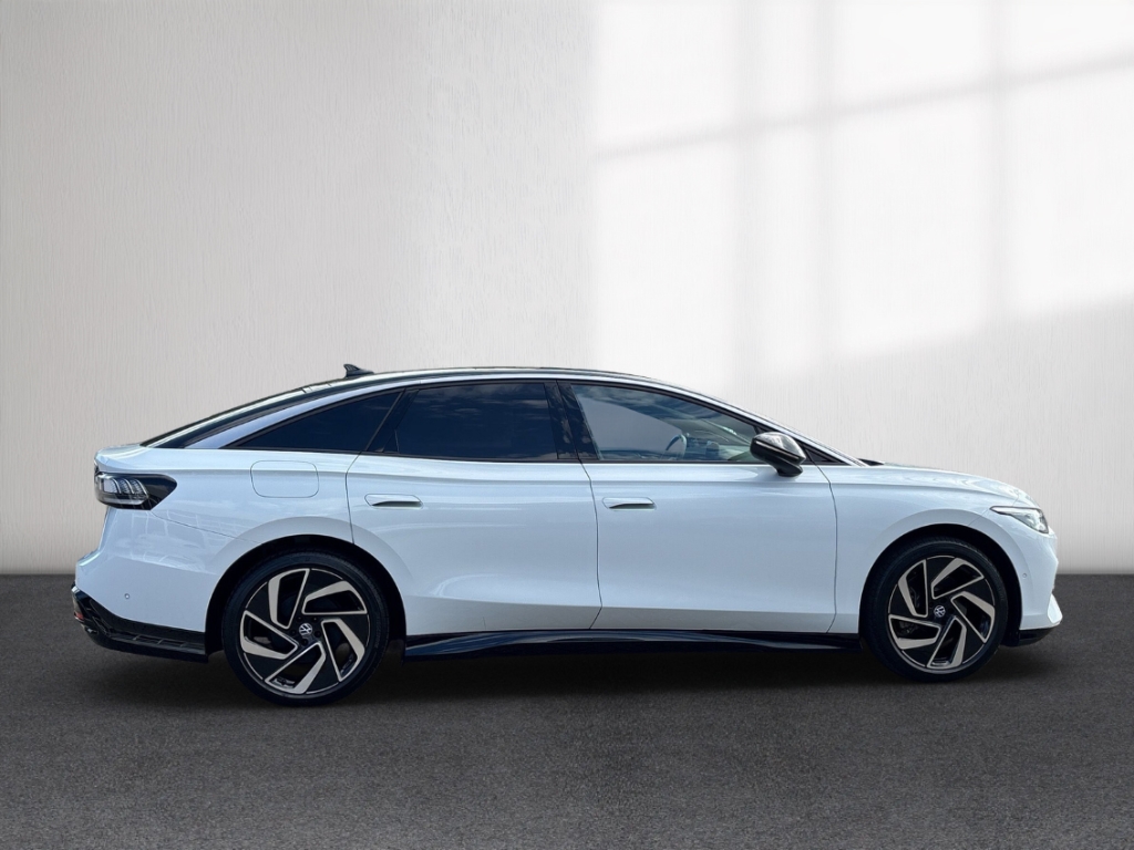 Fahrzeugabbildung Volkswagen ID.7 Pro MatrixLED Navi 360°Kam SHZ LHZ Wärmepumpe