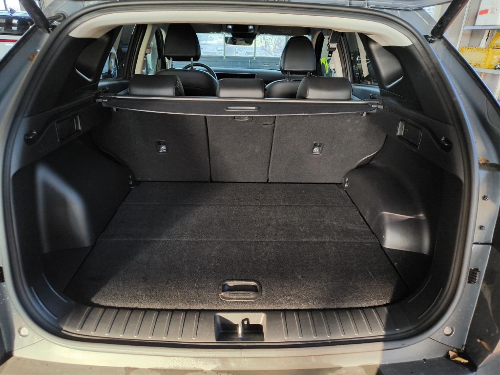 Fahrzeugabbildung Hyundai TUCSON FL PHEV 1.6 AT 4WD MY25 Trend Navi Digitales Cockpit LED
