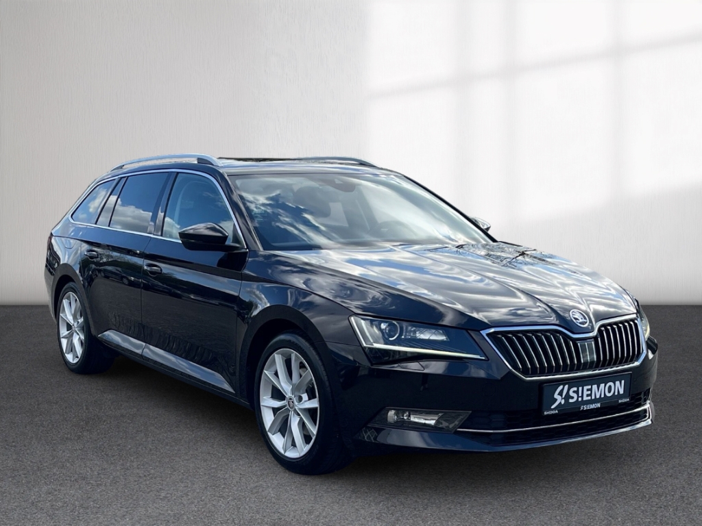 Fahrzeugabbildung SKODA Superb Combi 2.0 TDI DSG Style AHK Navi ACC Kame