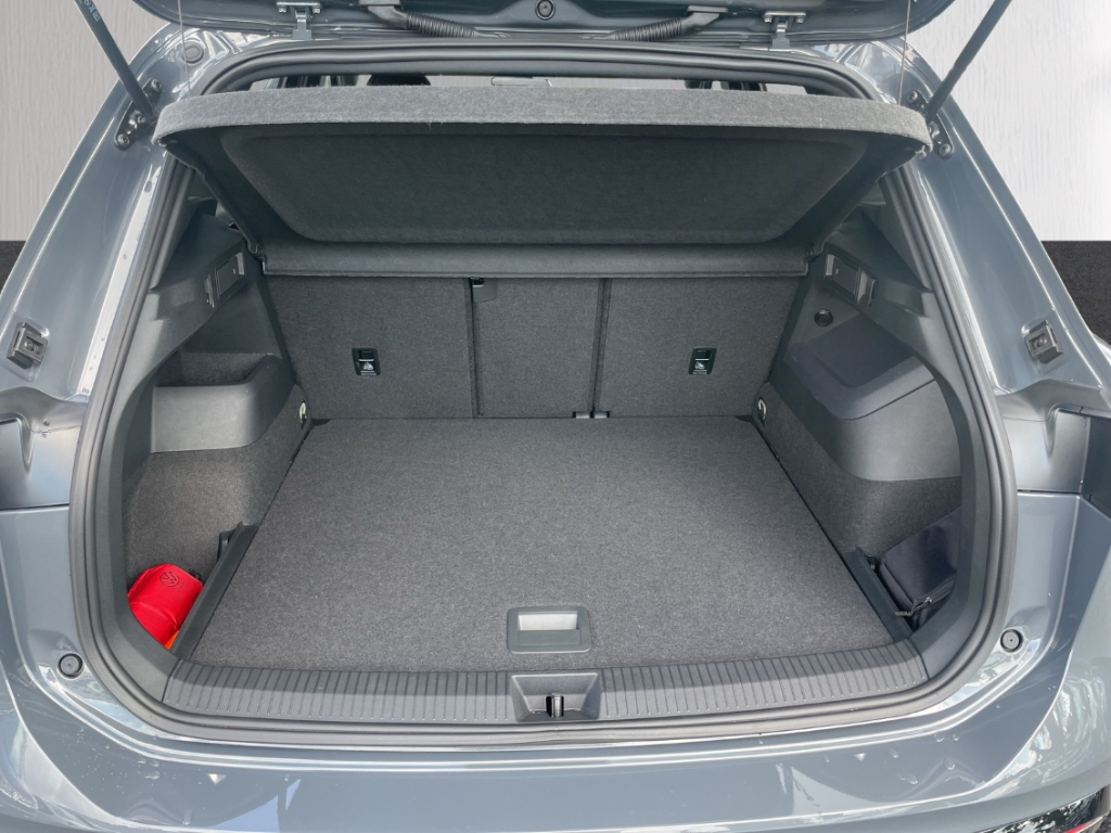 Fahrzeugabbildung Volkswagen Tiguan Volkswagen R-Line 2.0TDI 4MOTION