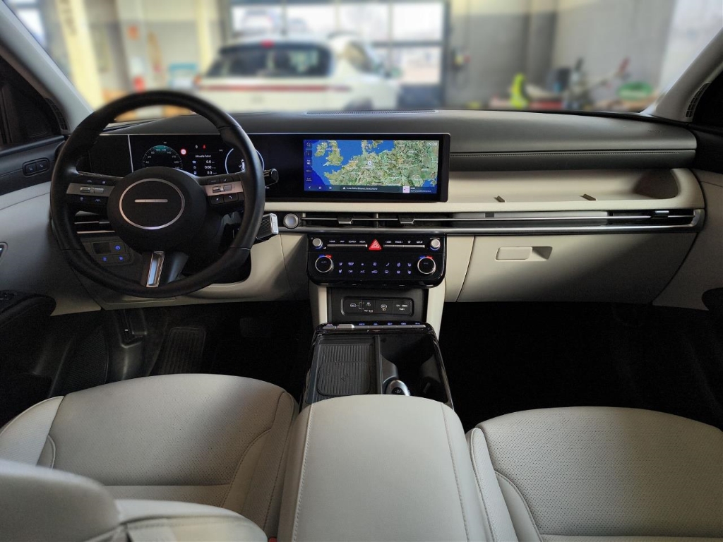 Fahrzeugabbildung Hyundai TUCSON FL PHEV 1.6 AT 4WD MY25 Prime ECS Assist-P MATRIX-LED Leder Digitales Cockpit