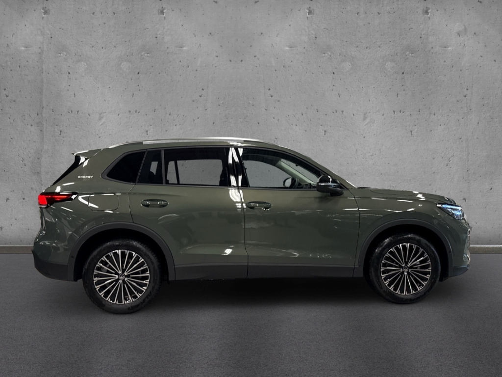 Fahrzeugabbildung Volkswagen Tiguan 1.5 eTSI DSG Energy AHK Navi ACC AreaView