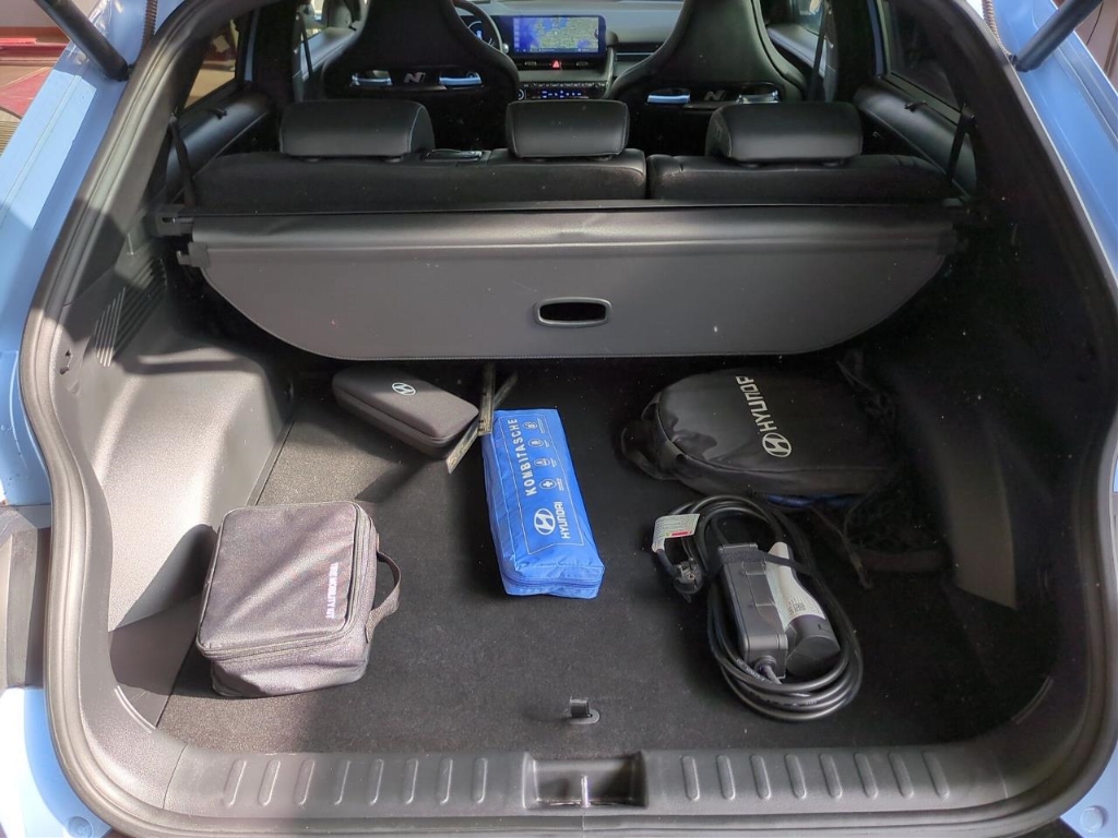 Fahrzeugabbildung Hyundai IONIQ 5 4WD 84kWh N-Performance HUD Navi Digitales Cockpit Sportpaket Soundsystem