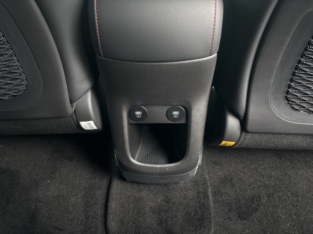 Fahrzeugabbildung Hyundai IONIQ 5 FL MY26 84kWh 4WD N-Line X Sitz-P Panorama Matrix Navi Digitales Cockpit