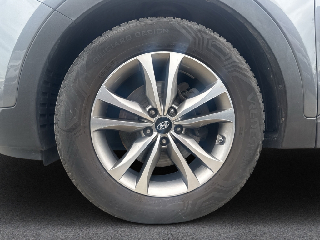 Fahrzeugabbildung Hyundai SANTA FE Premium 2.2 CRDI Leder Kamera SHZ AHK El. Sitze El. Heckklappe