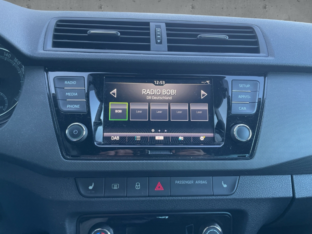 Fahrzeugabbildung SKODA Fabia Combi 1.0 TSI Ambition Klimaauto Temp SHZ