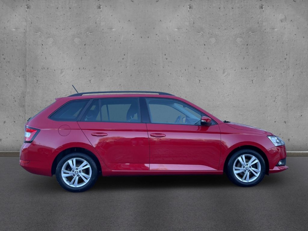 Fahrzeugabbildung SKODA Fabia Combi 1.0 TSI Ambition Klimaauto Temp SHZ