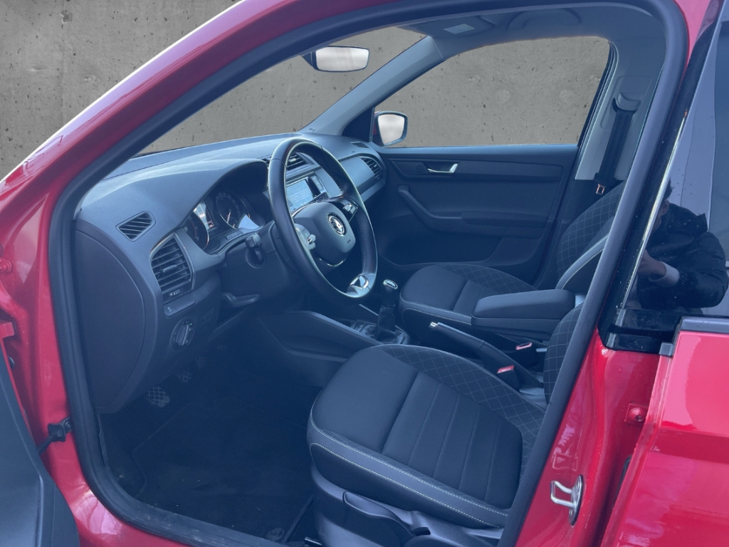 Fahrzeugabbildung SKODA Fabia Combi 1.0 TSI Ambition Klimaauto Temp SHZ