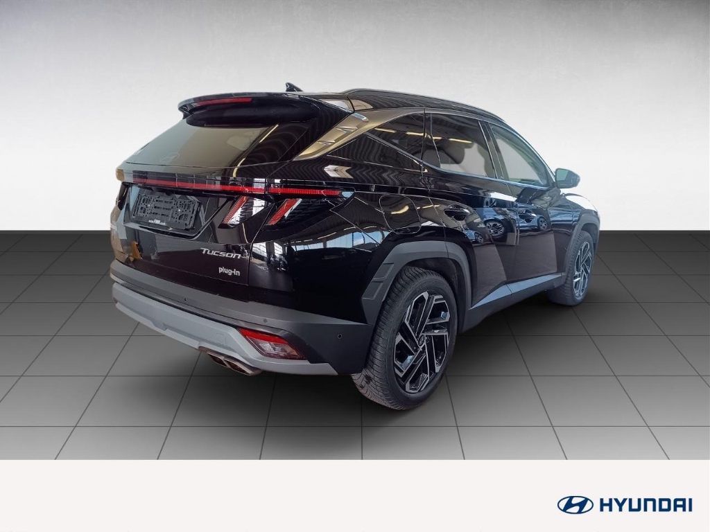 Fahrzeugabbildung Hyundai TUCSON FL PHEV 1.6 AT 4WD MY25 Prime Assist-P Dig-Key MATRIX-LED Leder Digitales Cockpit