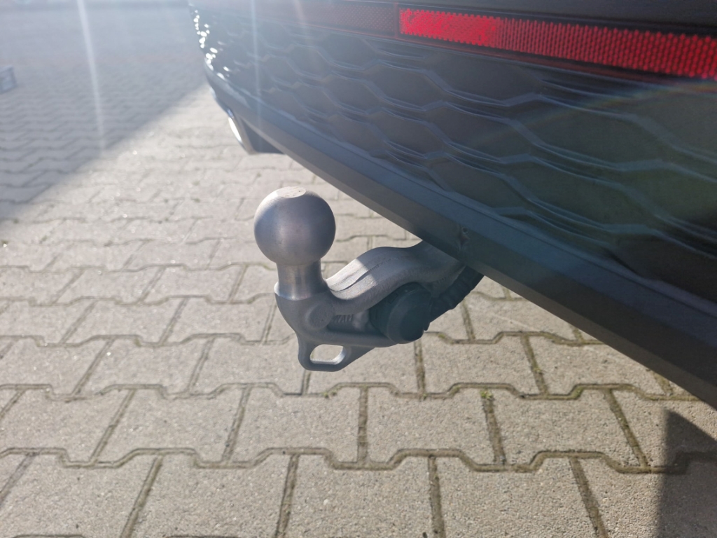 Fahrzeugabbildung SKODA Kodiaq RS TSI 4x4 DSG AHK MatrLED Pano StHzg Kam