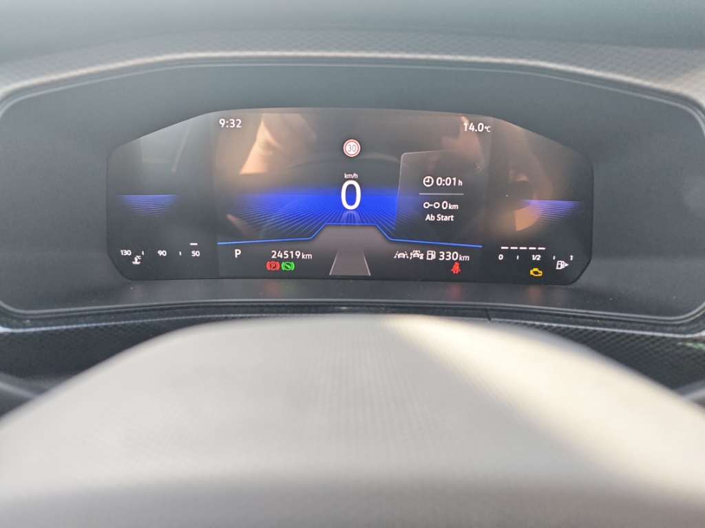 Fahrzeugabbildung Volkswagen T-Cross 1.0 TSI DSG Life LED IQ. Drive SHZ LM17