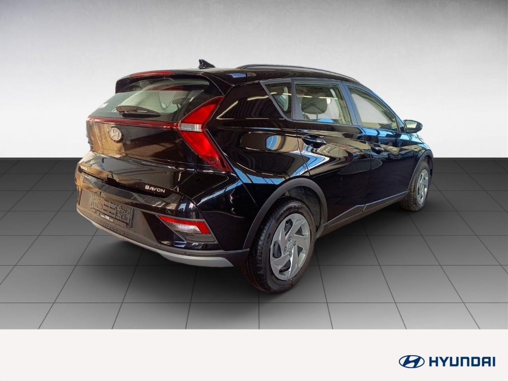 Fahrzeugabbildung Hyundai BAYON FL 1.0 T-GDI MT MY25 Select Navi Apple CarPlay Android Auto Fahrerprofil Musikstreaming