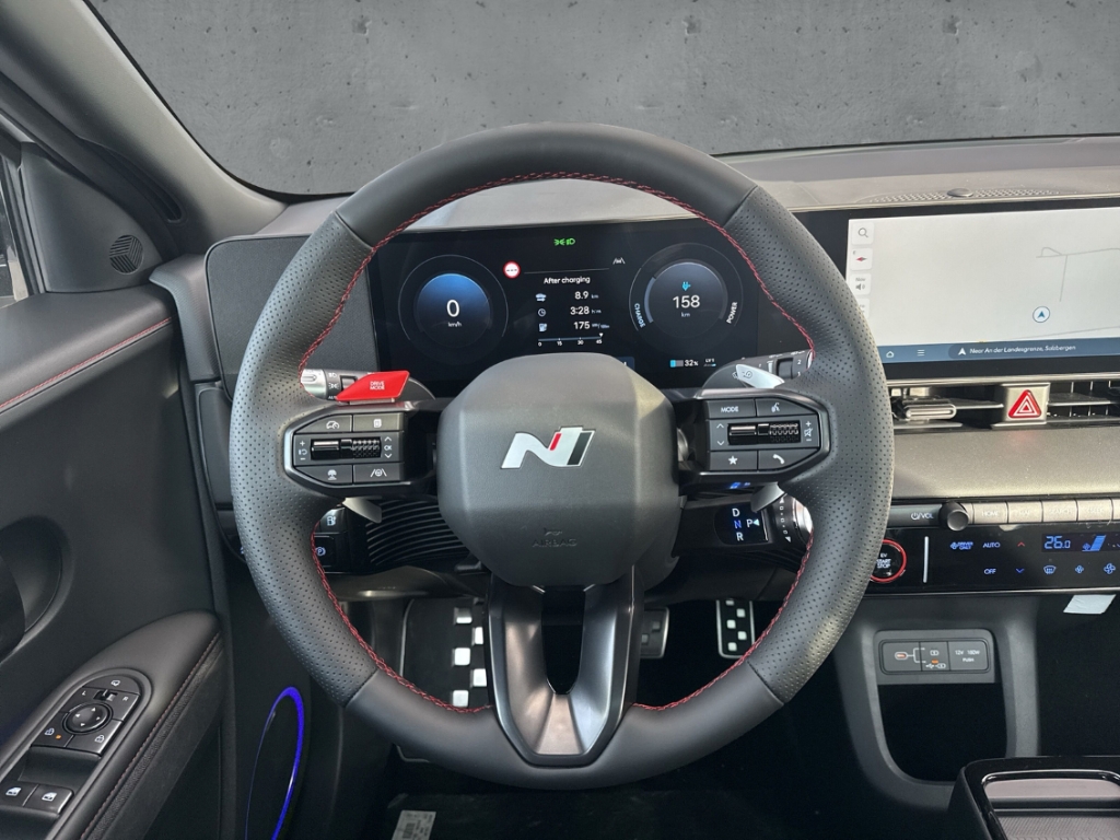 Fahrzeugabbildung Hyundai IONIQ 5 FL MY26 84kWh 2WD N-Line X Sitz-P Panorama Matrix Navi Digitales Cockpit