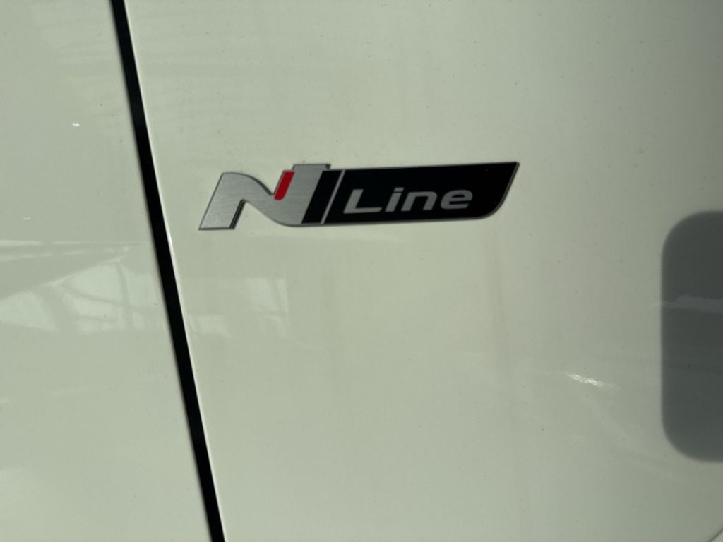 Fahrzeugabbildung Hyundai IONIQ 5 FL MY26 84kWh 2WD N-Line X Sitz-P Panorama Matrix Navi Digitales Cockpit