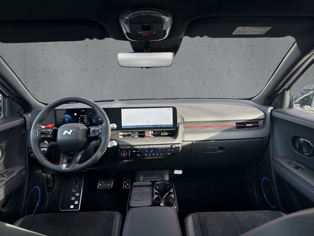 Fahrzeugabbildung Hyundai IONIQ 5 FL MY26 84kWh 2WD N-Line X Sitz-P Panorama Matrix Navi Digitales Cockpit