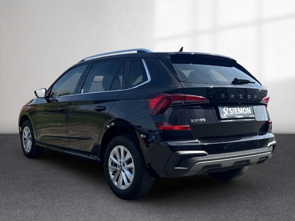 Fahrzeugabbildung SKODA Kamiq 1.0 TSI DSG Selection LED Alu PDC Kamera Tempomat AppCon.