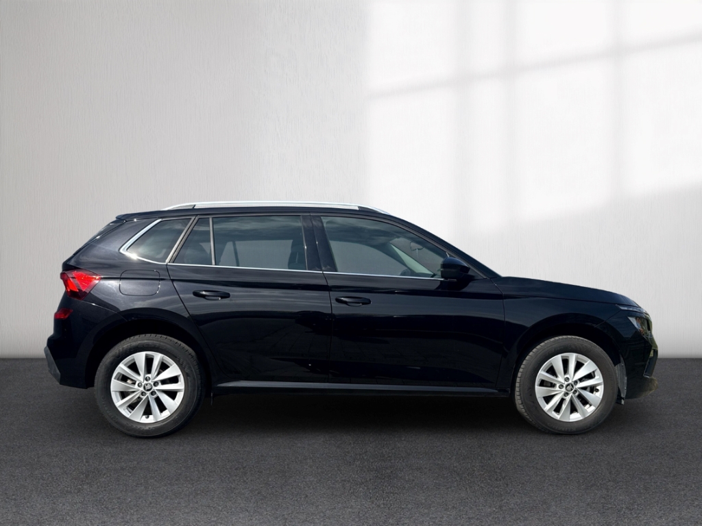 Fahrzeugabbildung SKODA Kamiq 1.0 TSI DSG Selection LED Alu PDC Kamera Tempomat AppCon.
