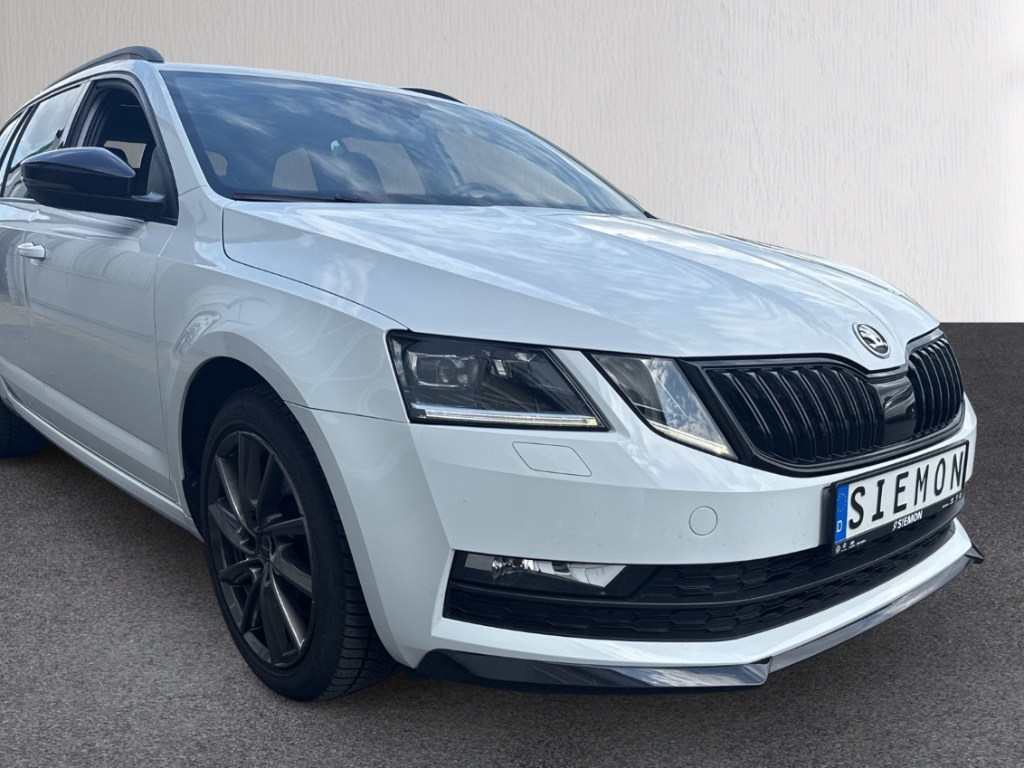 Fahrzeugabbildung SKODA Octavia Combi 2.0TSI DSG 4x4 Sport Edition Pano