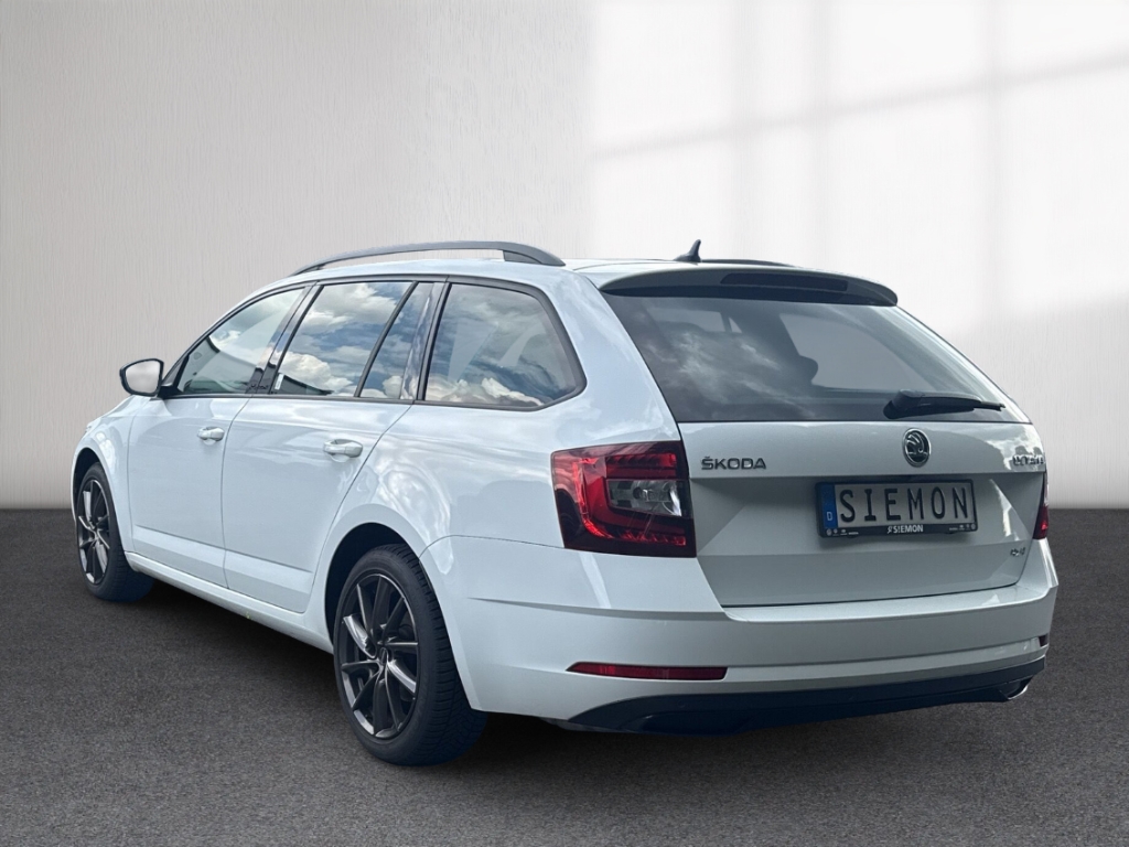 Fahrzeugabbildung SKODA Octavia Combi 2.0TSI DSG 4x4 Sport Edition Pano