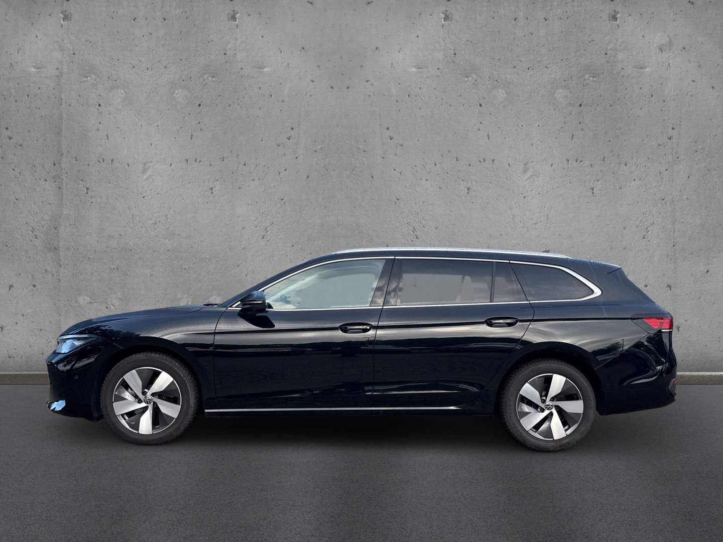 Fahrzeugabbildung Volkswagen Passat Variant 1.5 eTSI DSG Business AHK Nav ACC