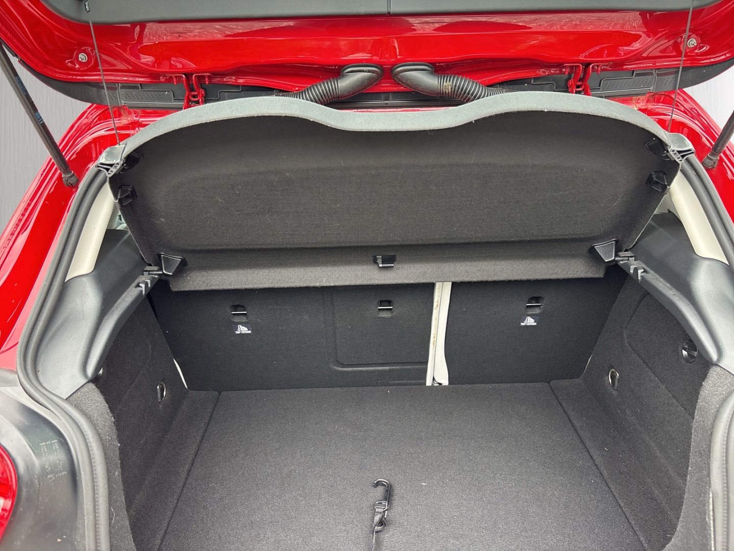 Fahrzeugabbildung Mercedes-Benz A 180 BlueEfficiency LIM RFK GJR ParlLenkAss LMF