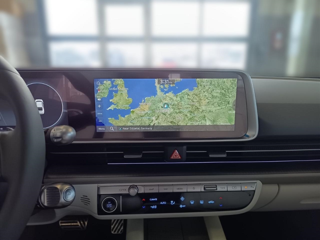 Fahrzeugabbildung Hyundai IONIQ 6 77,4kWh 4WD UNIQ Dig-Spiegel 20LM Schiebedach HUD Navi Digitales Cockpit Memory Sitze