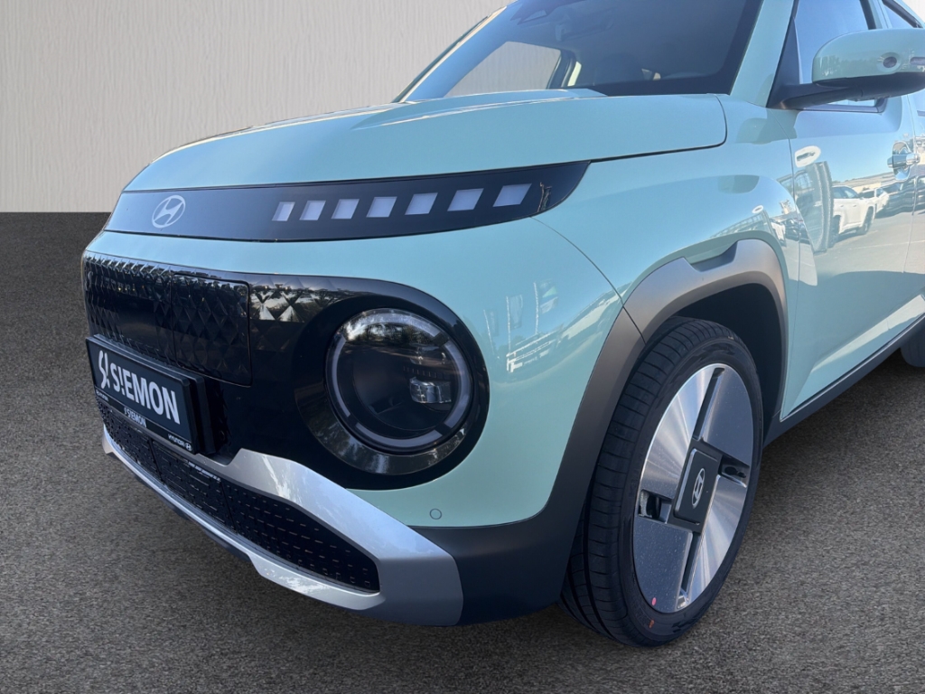 Fahrzeugabbildung Hyundai INSTER EV MY27 49kWh Lounge E-Komf-P. Navi Digitales Cockpit ACC Apple CarPlay