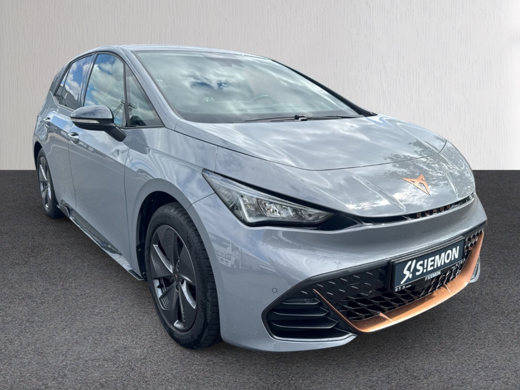 Fahrzeugabbildung CUPRA Born 62KWH ACC WÄRMEPUMPE LED SHZ KLIM NAV