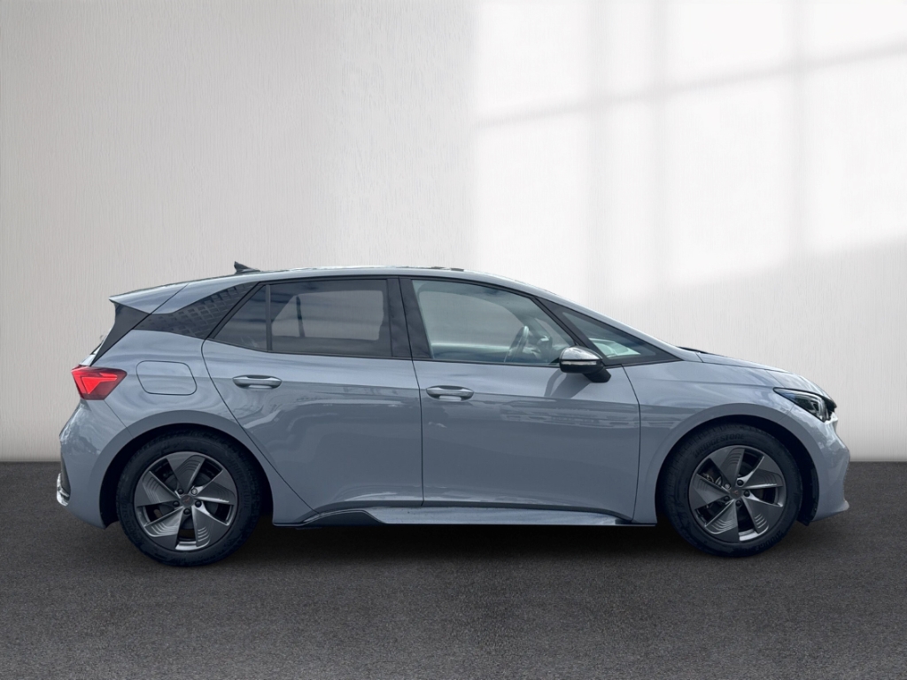 Fahrzeugabbildung CUPRA Born 62KWH ACC WÄRMEPUMPE LED SHZ KLIM NAV