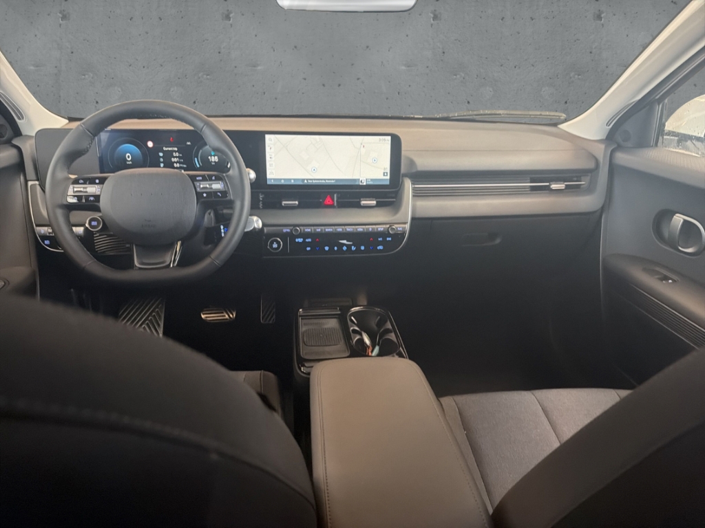 Fahrzeugabbildung Hyundai IONIQ 5 FL MY26 84kWh 2WD CENTRIQ Navi Digitales Cockpit LED ACC El. Heckklappe Apple CarPlay