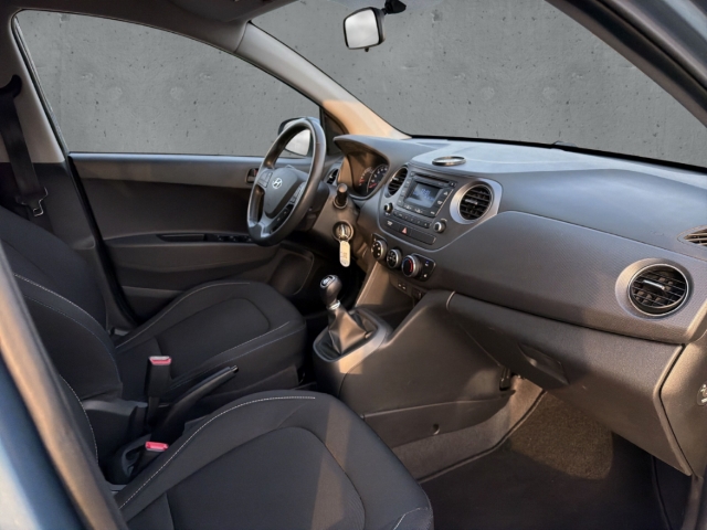 Fahrzeugabbildung Hyundai i10 1.0 Passion Bluetooth SHZ Klima