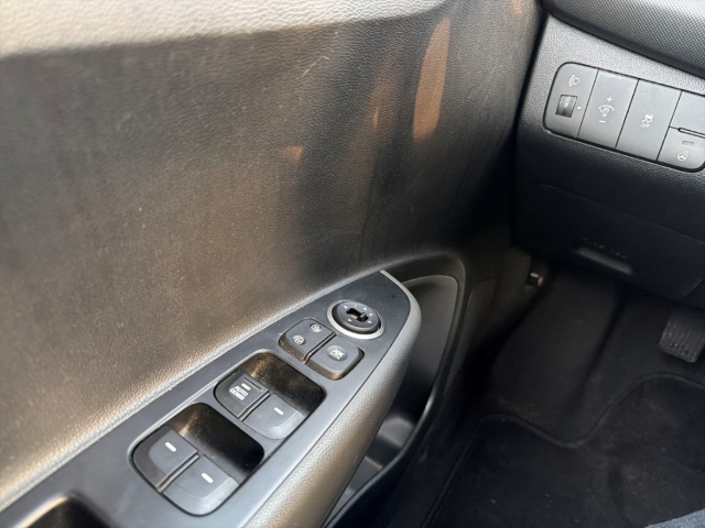 Fahrzeugabbildung Hyundai i10 1.0 Passion Bluetooth SHZ Klima