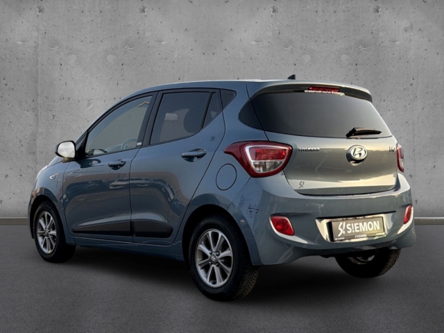 Fahrzeugabbildung Hyundai i10 1.0 Passion Bluetooth SHZ Klima
