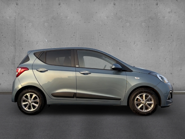 Fahrzeugabbildung Hyundai i10 1.0 Passion Bluetooth SHZ Klima