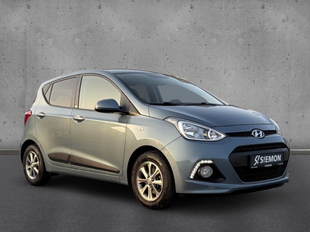 Fahrzeugabbildung Hyundai i10 1.0 Passion Bluetooth SHZ Klima