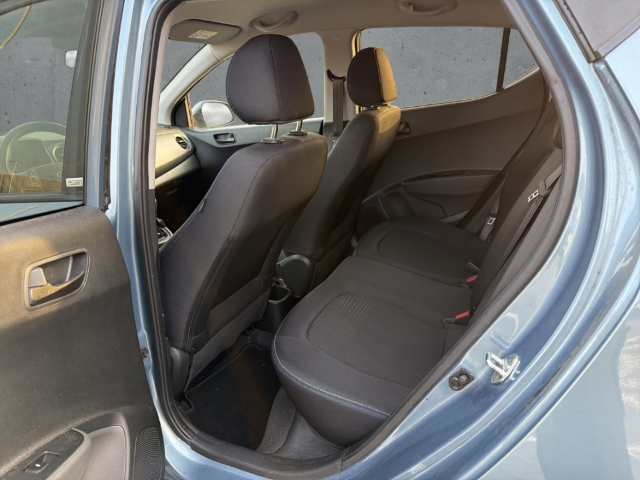 Fahrzeugabbildung Hyundai i10 1.0 Passion Bluetooth SHZ Klima