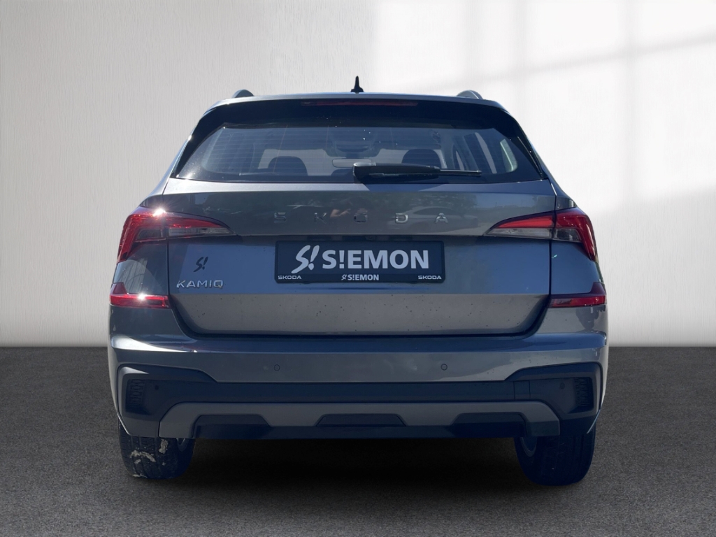 Fahrzeugabbildung SKODA Kamiq Selection 1.0 TSI DSG LED VC SHZ PDC Alu App