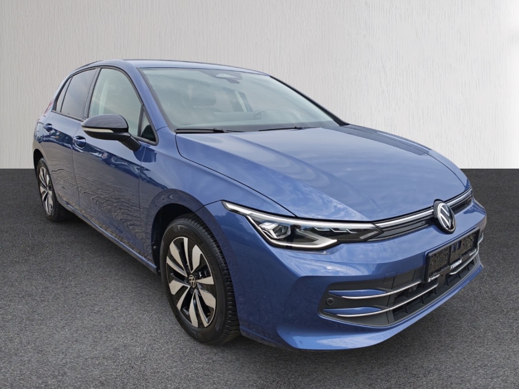 Fahrzeugabbildung Volkswagen Golf 1.5 TSI Life Goal AHK LED+ Navi ACC SHZ LHZ