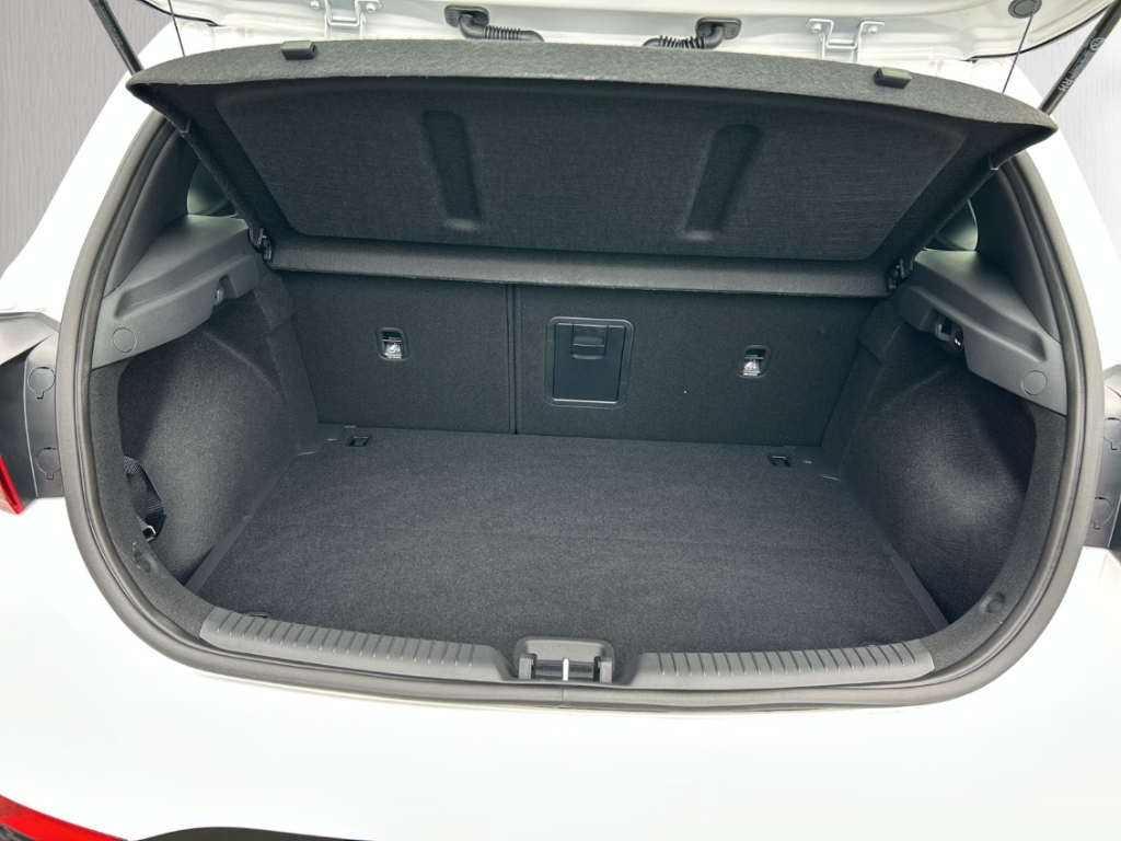 Fahrzeugabbildung Hyundai i30 FL 5-trg MY26 1.6 T-GDi DCT N-Line Panorama Navi Digitales Cockpit LED Apple