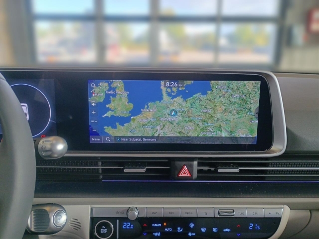 Fahrzeugabbildung Hyundai IONIQ 6 77,4kWh 4WD UNIQ HUD Navi Digitales Cockpit Memory Sitze Soundsystem Bose