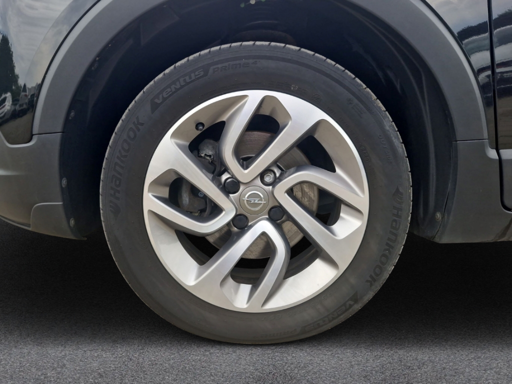 Fahrzeugabbildung Opel Crossland 1.2 Turbo Innovation AHK Navi SHZ GRA PDC Klimaauto