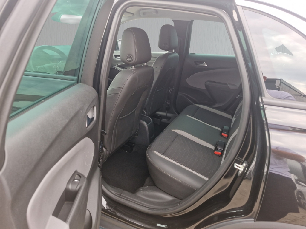 Fahrzeugabbildung Opel Crossland 1.2 Turbo Innovation AHK Navi SHZ GRA PDC Klimaauto