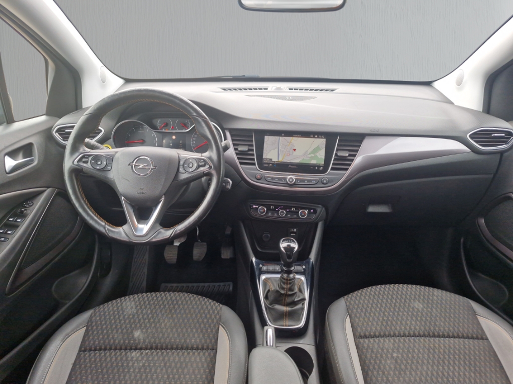 Fahrzeugabbildung Opel Crossland 1.2 Turbo Innovation AHK Navi SHZ GRA PDC Klimaauto