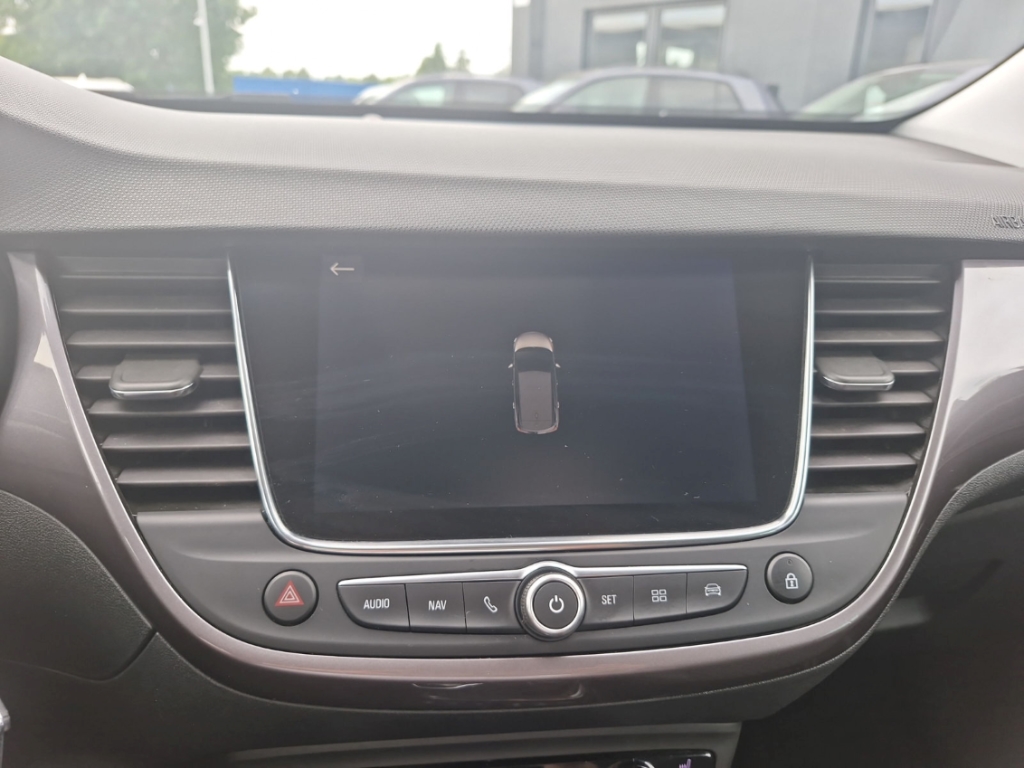 Fahrzeugabbildung Opel Crossland 1.2 Turbo Innovation AHK Navi SHZ GRA PDC Klimaauto