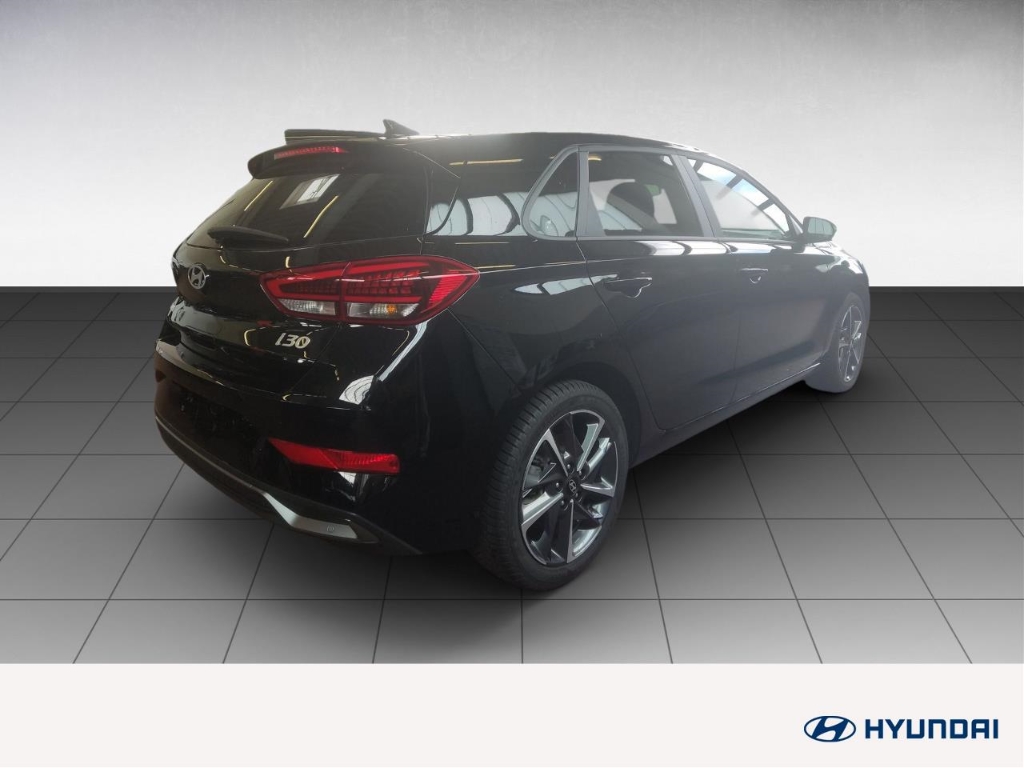 Fahrzeugabbildung Hyundai i30 FL 5trg 1.0 T-GDI DCT Advantage Navi Digitales Cockpit LED Apple CarPlay Android Auto