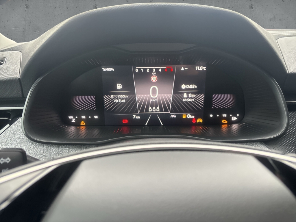 Fahrzeugabbildung SKODA Scala 1.0 TSI SELECTION LED Apple CarPlay Alu