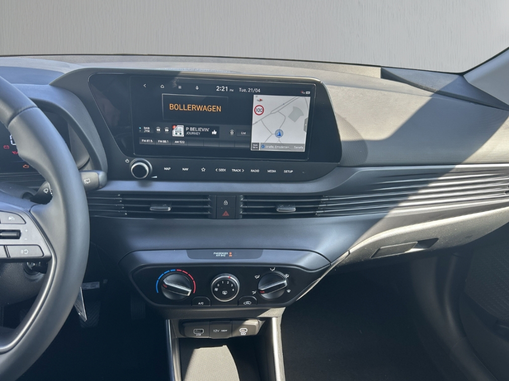 Fahrzeugabbildung Hyundai BAYON 1.0 T-Gdi Select MJ26 DAB Navi Kamera CarPlay PDC DigiCockpit