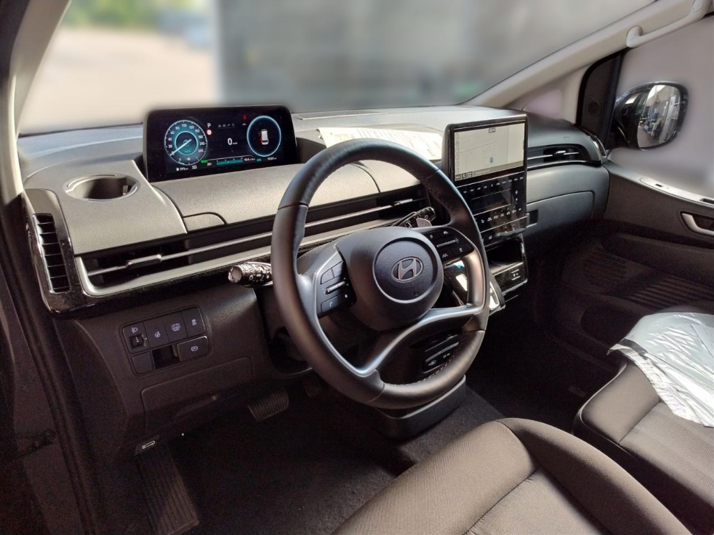 Fahrzeugabbildung Hyundai STARIA HEV 1.6 2WD 9-Sitzer Trend 18LM Easy-Access-P. Navi Digitales Cockpit LED Dyn. Kurvenlicht