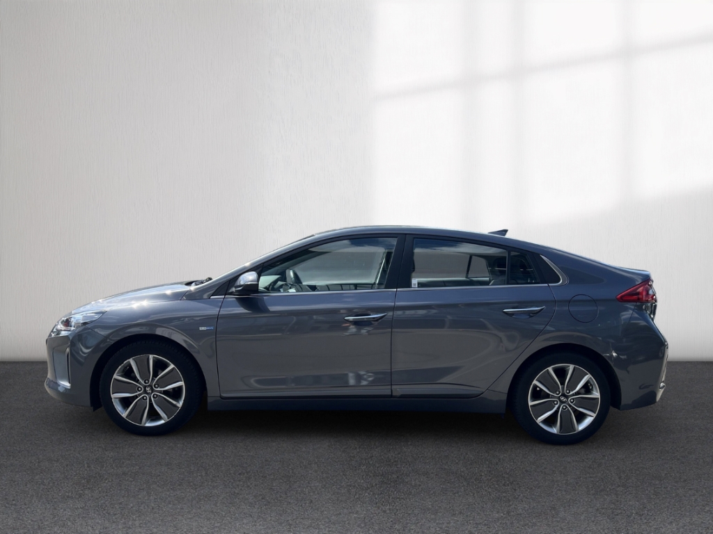 Fahrzeugabbildung Hyundai IONIQ Hybrid Style DAB SHZ LenkradHZG