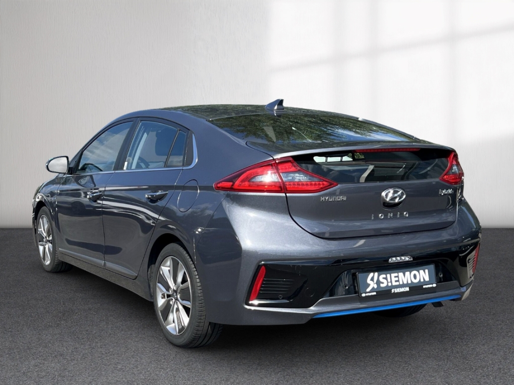 Fahrzeugabbildung Hyundai IONIQ Hybrid Style DAB SHZ LenkradHZG